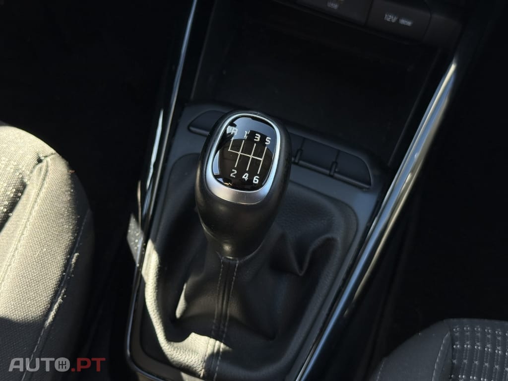 Kia Stonic 1.0 T-GDI Tech