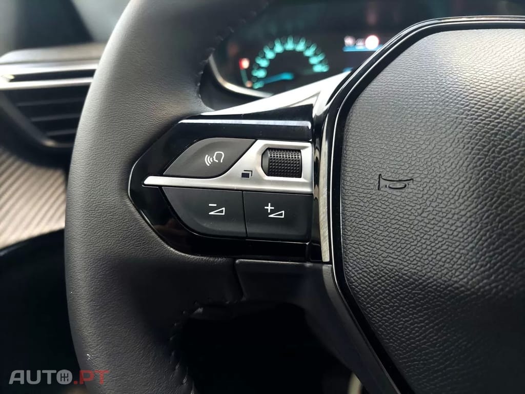 Peugeot E-208 50 kWh Active Pack