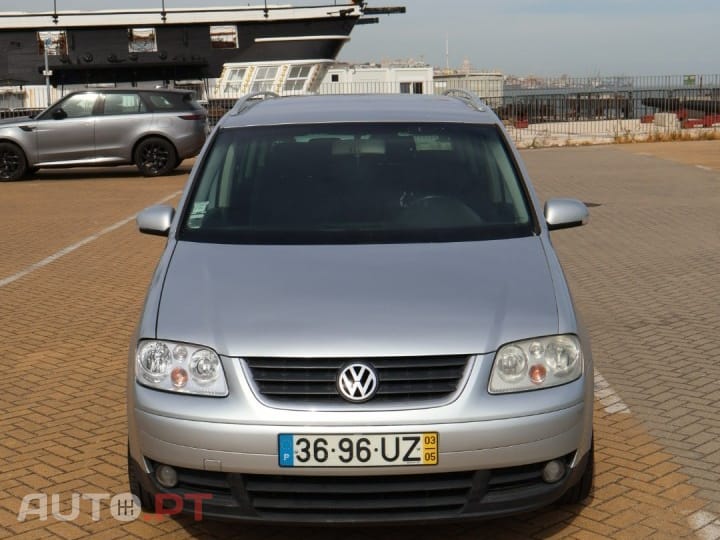Volkswagen Touran 2.0 TDI Highline EC 7L