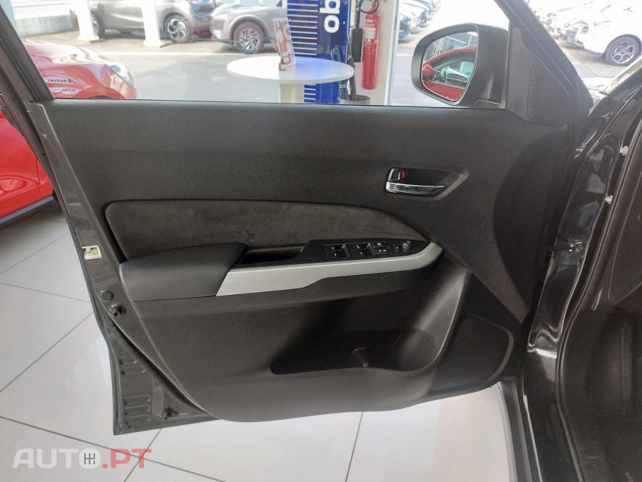 Suzuki Vitara 1.6 DDiS GLE AT 4WD