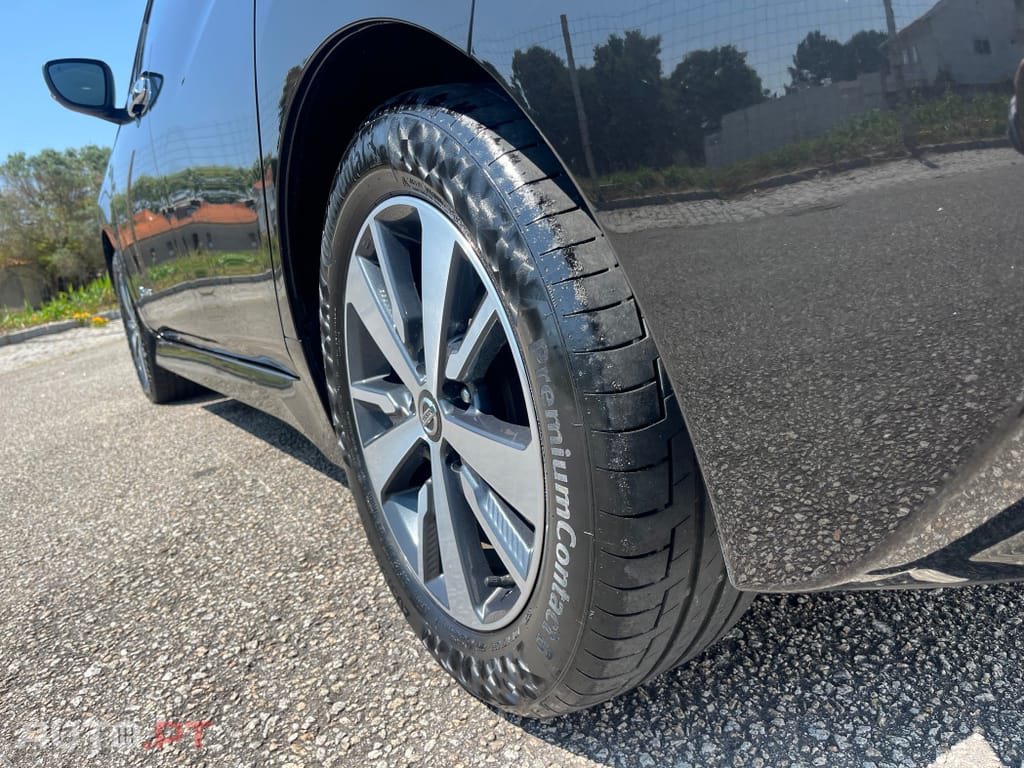 Nissan Leaf 40 kWh TEKNA