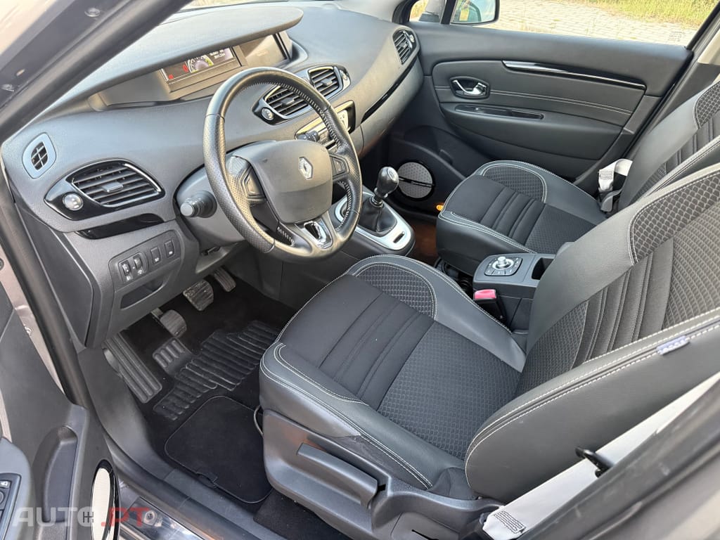 Renault Grand Scénic 1.6 dCi Bose Edition SS