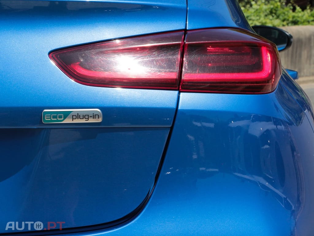 Kia Xceed 1.6 GDi PHEV First Edition+SRF
