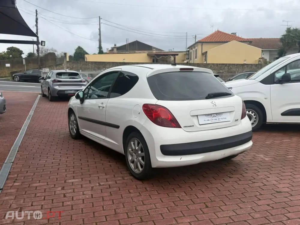 Peugeot 207 1.4 HDi XA