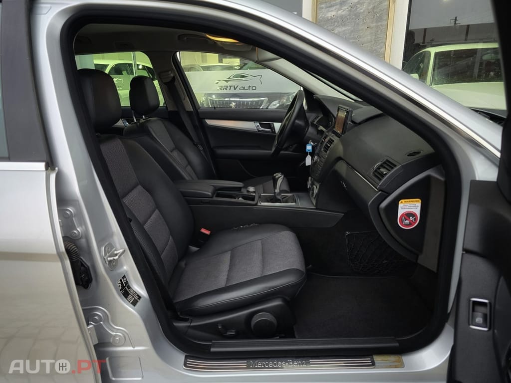 Mercedes-Benz C 220 CDi Avantgarde BlueEfficiency