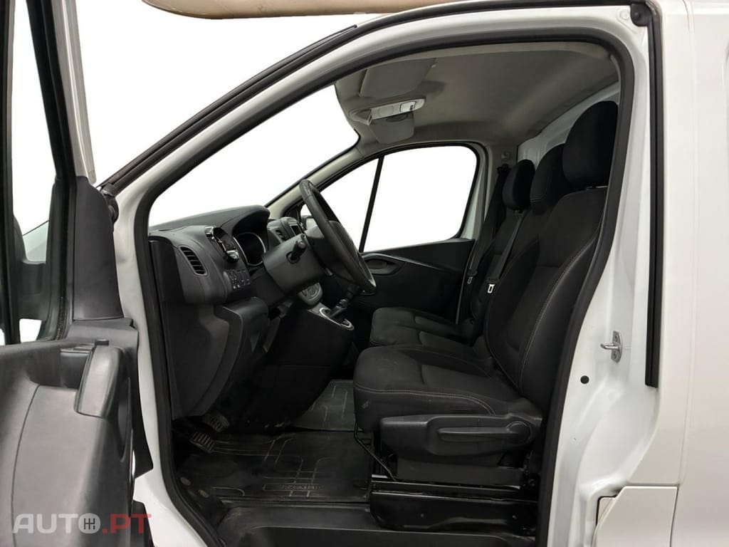 Renault Trafic 2.0 dCi L1H1 1.2T Grand Confort