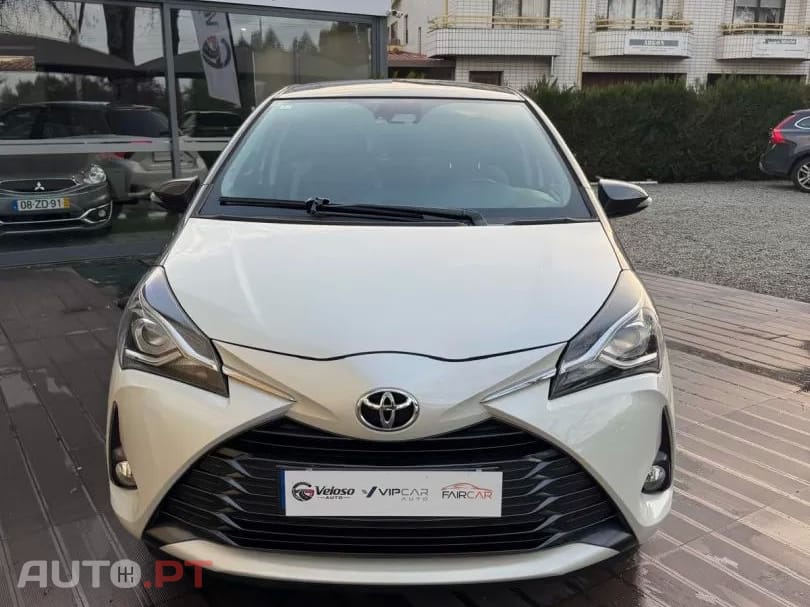 Toyota Yaris 1.0 VVT-i 20 Anos
