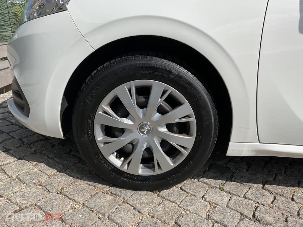 Peugeot 208 1.5 BlueHDi Active