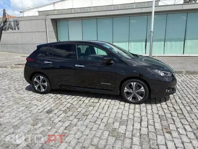 Nissan Leaf Tekna Two Tone+ProPilot Park