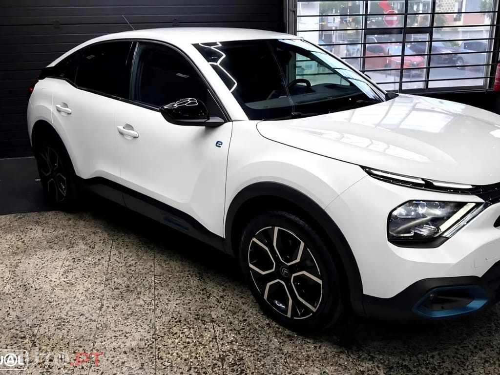 Citroen e-C4 50 kWh Shine Pack