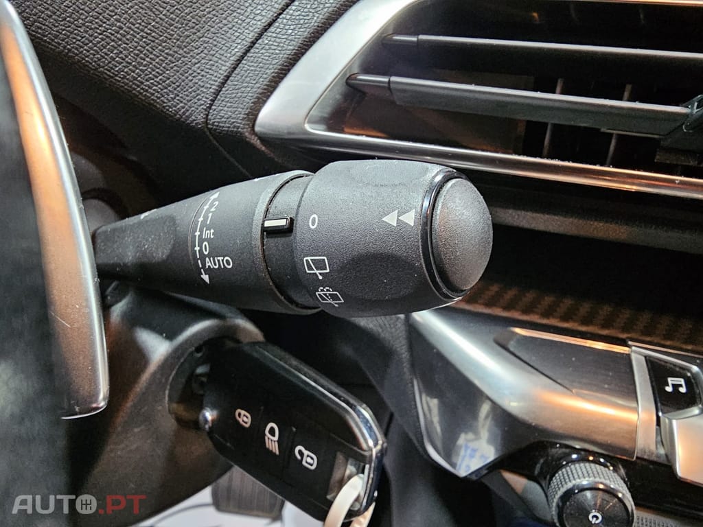 Peugeot 5008 1.5 BlueHDi Allure Pack EAT8