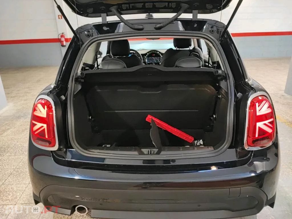 MINI Cooper Cooper Classic Auto