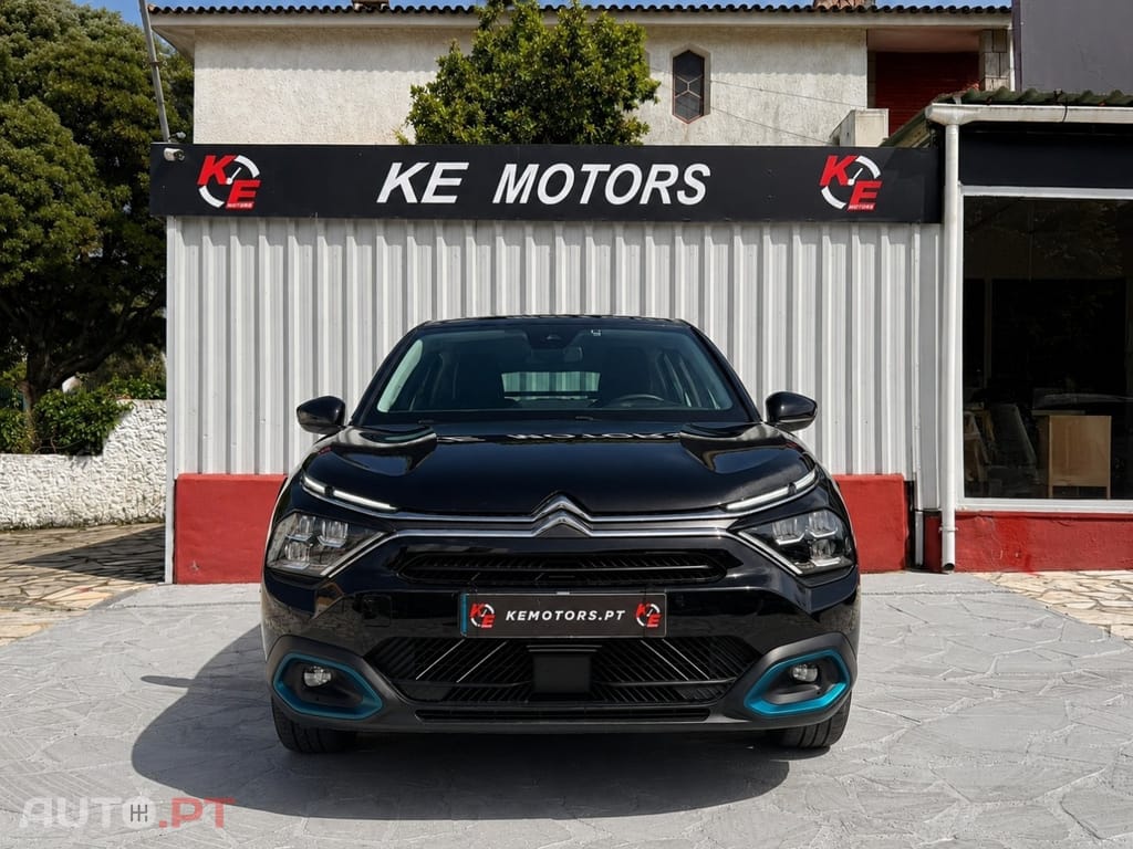 Citroën e-C4 50 kWh E-Series Collection — fotografia 3