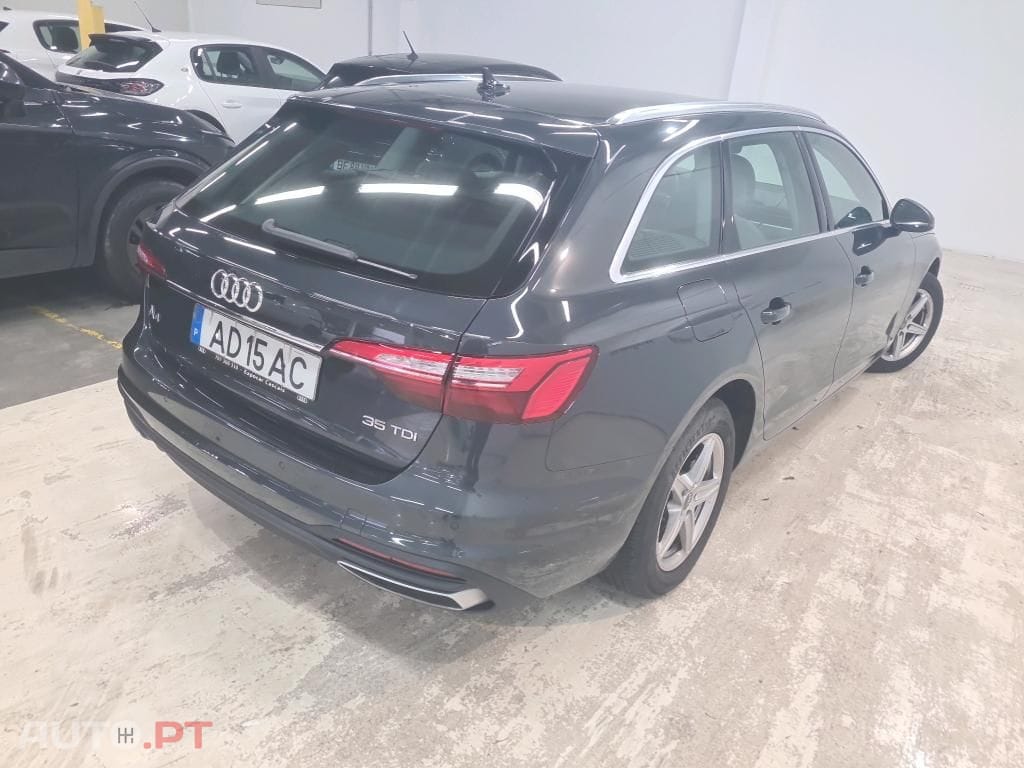 Audi A4 Avant 35 TDI S tronic