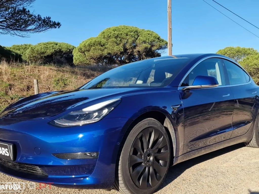 Tesla Model 3 AWD Dual Motor Performance