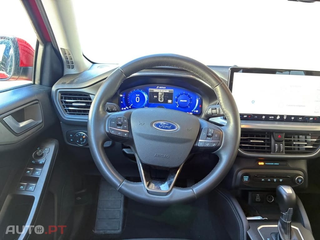 Ford Focus SW 1.0 Flexifuel mHEV Powershift Titanium X Business