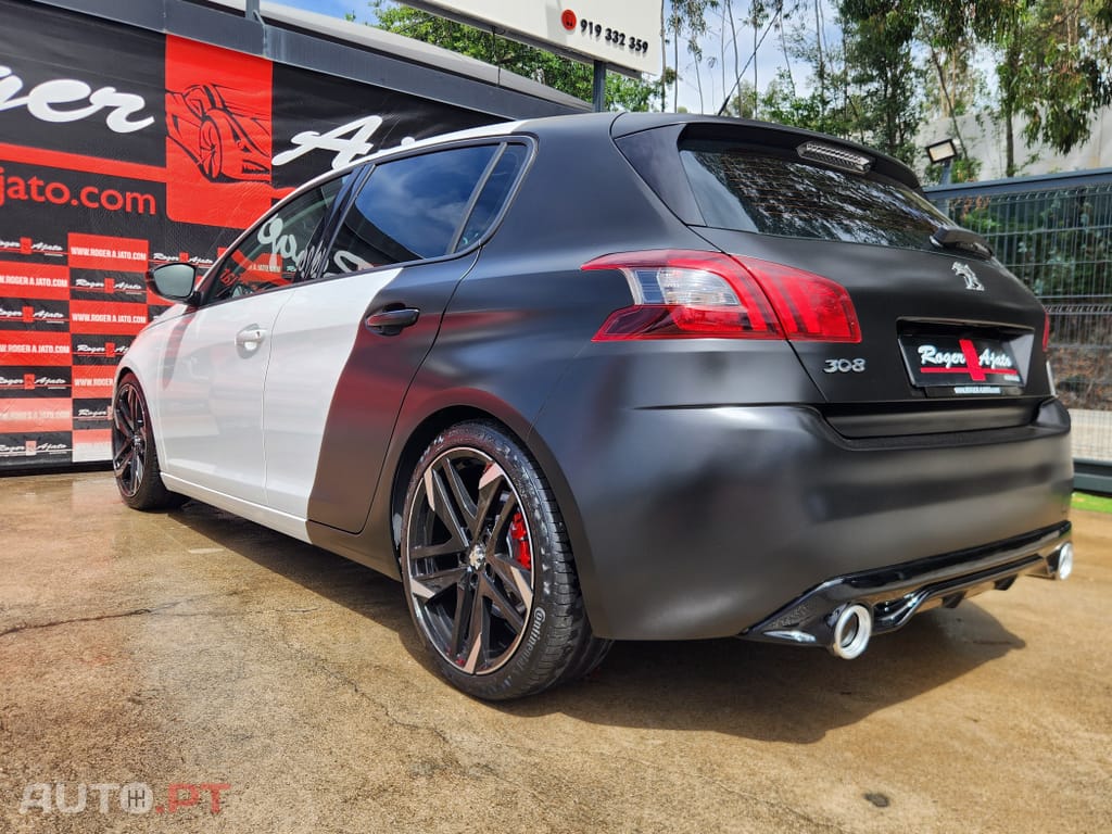Peugeot 308 1.5 BlueHDi Business Line