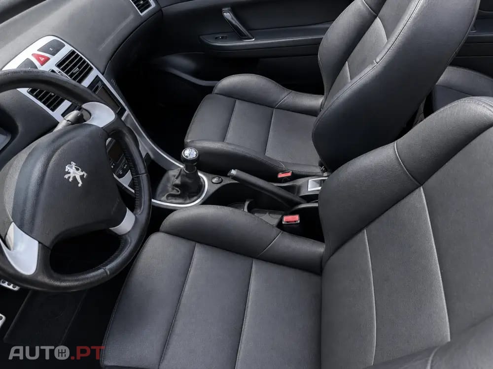 Peugeot 307 CC 1.6 Dynamique