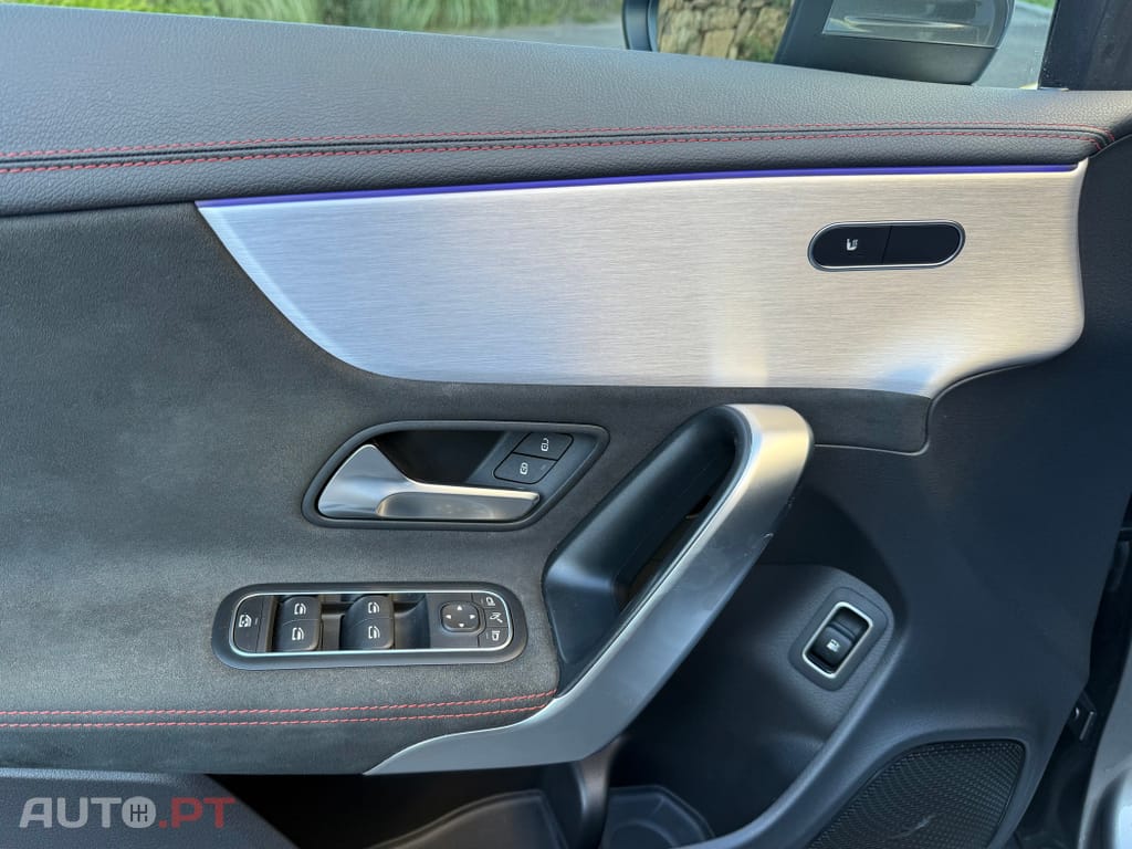 Mercedes-Benz CLA 250 e AMG Line