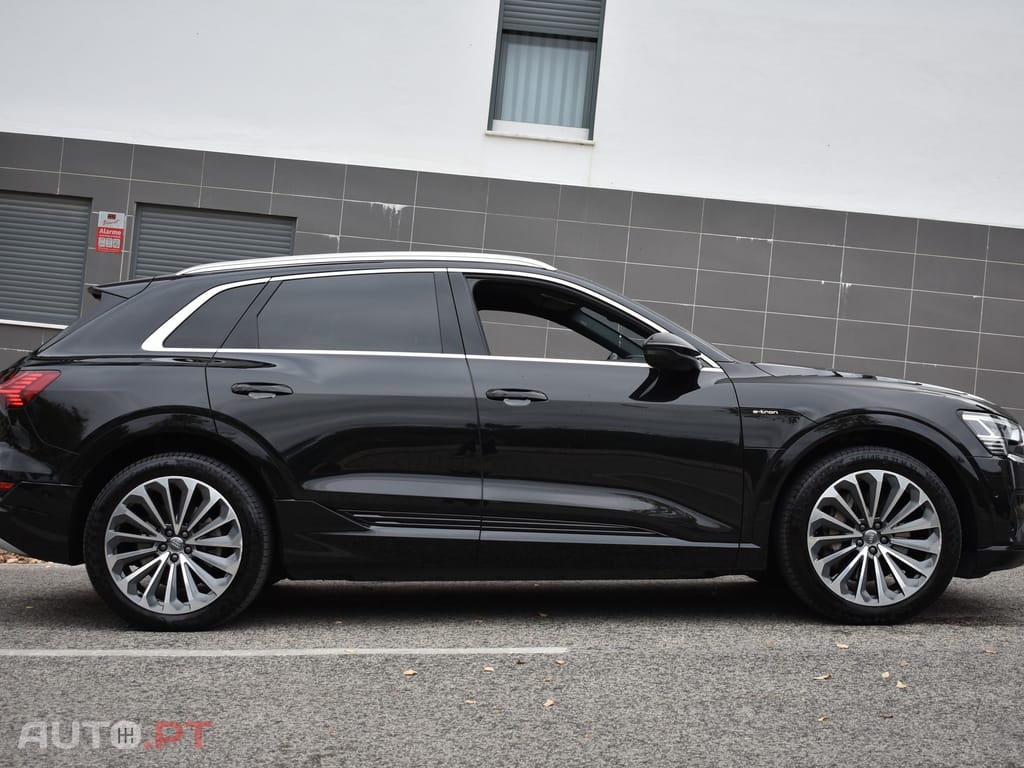 Audi E-Tron 55 quattro S line