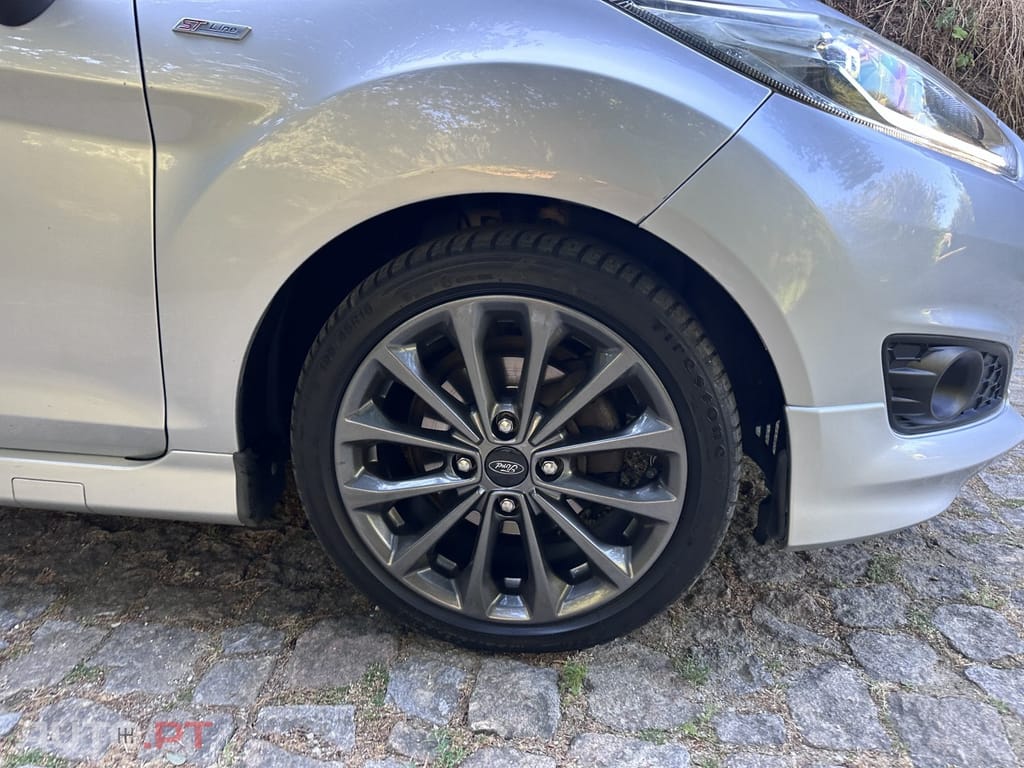 Ford Fiesta 1.0 EcoBoost S&S ST-LINE