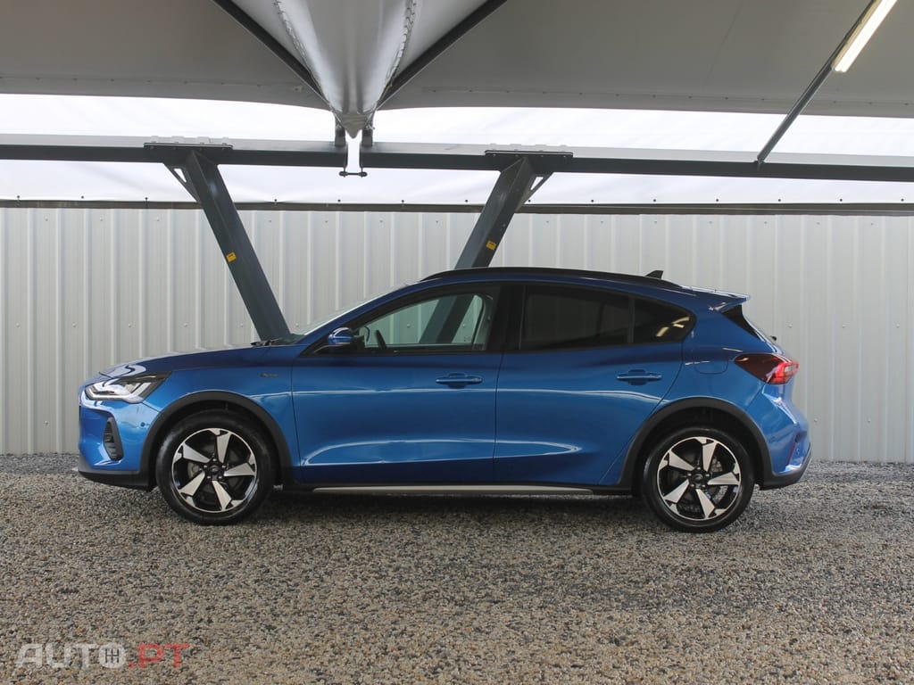 Ford Focus 1.0 EcoBoost MHEV Active X