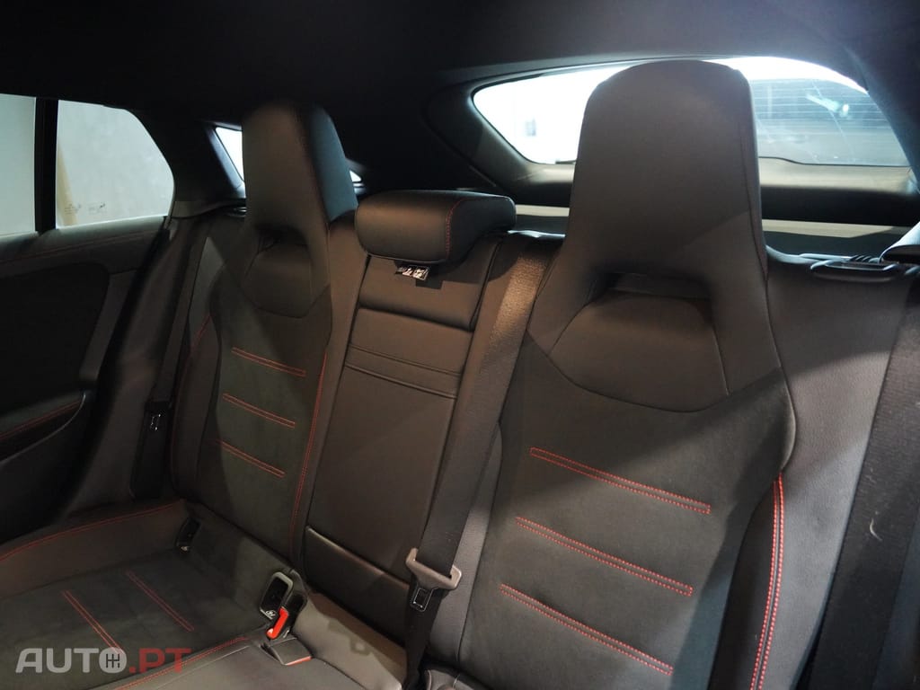 Mercedes-Benz CLA 200 AMG Line Aut.