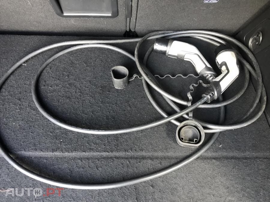 Peugeot 3008 1.6 Hybrid GT e-EAT8