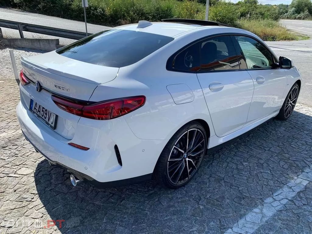 BMW 220 d Pack Desportivo M
