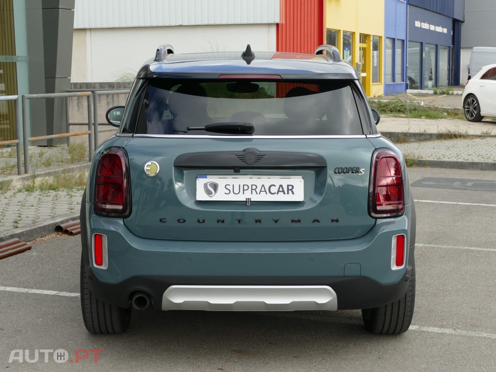 MINI Countryman Cooper SE ALL4 Classic Auto