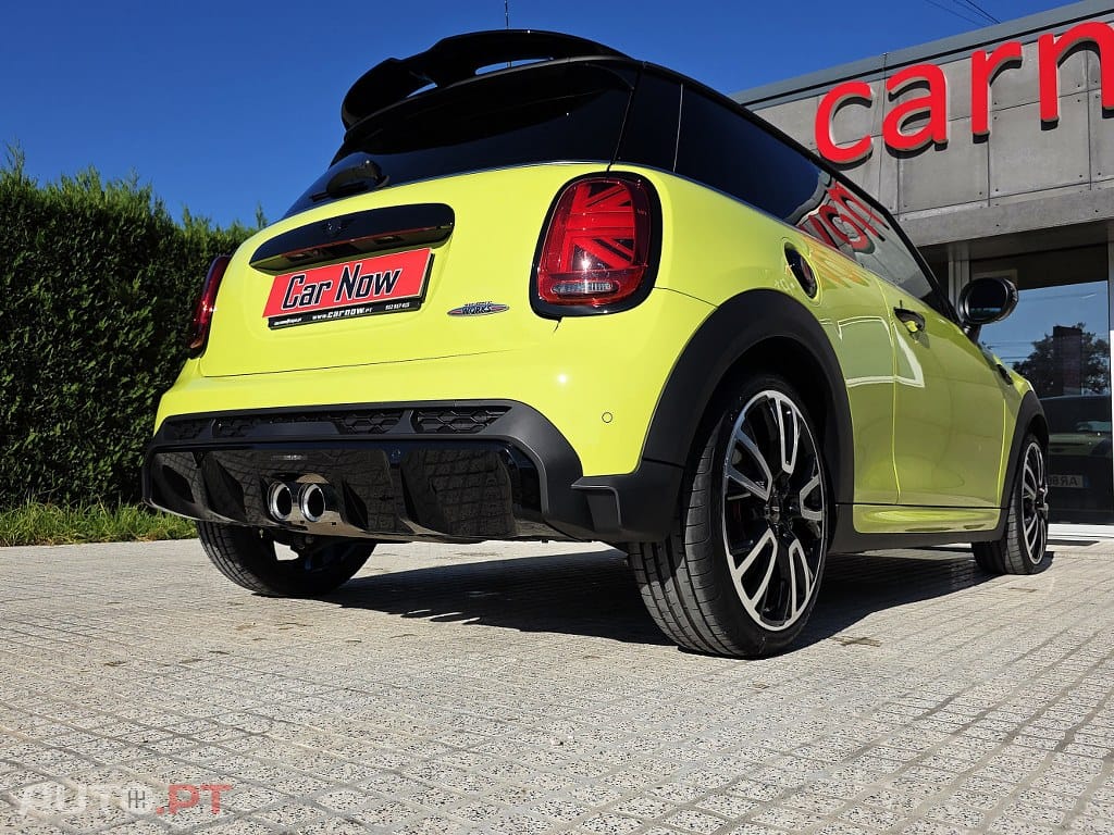 MINI John Cooper Works 3 Portas