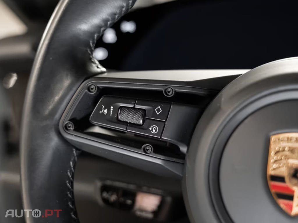 Porsche Taycan GTS I.V.A DEDUTIVEL 