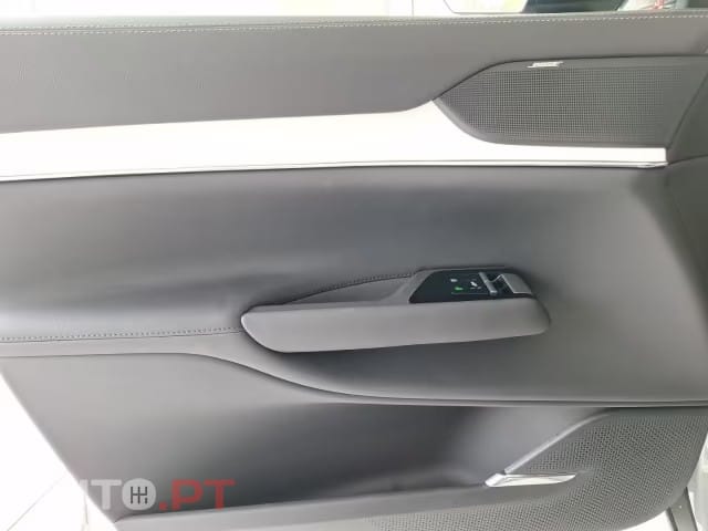 Volvo EX90 111 kWh Twin Motor Performance Ultra Pure