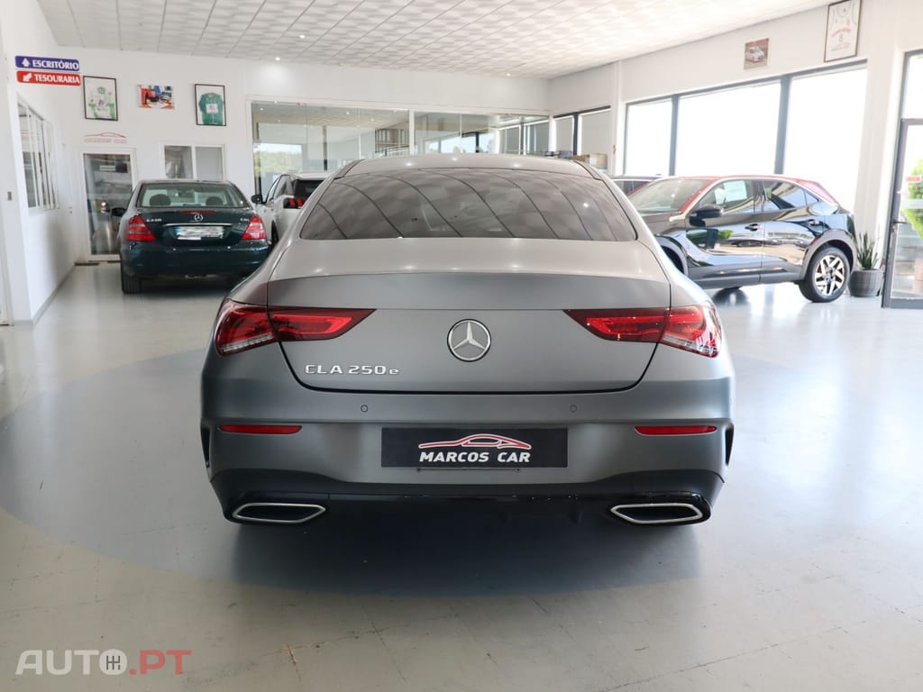 Mercedes-Benz CLA 250 AMG LINE