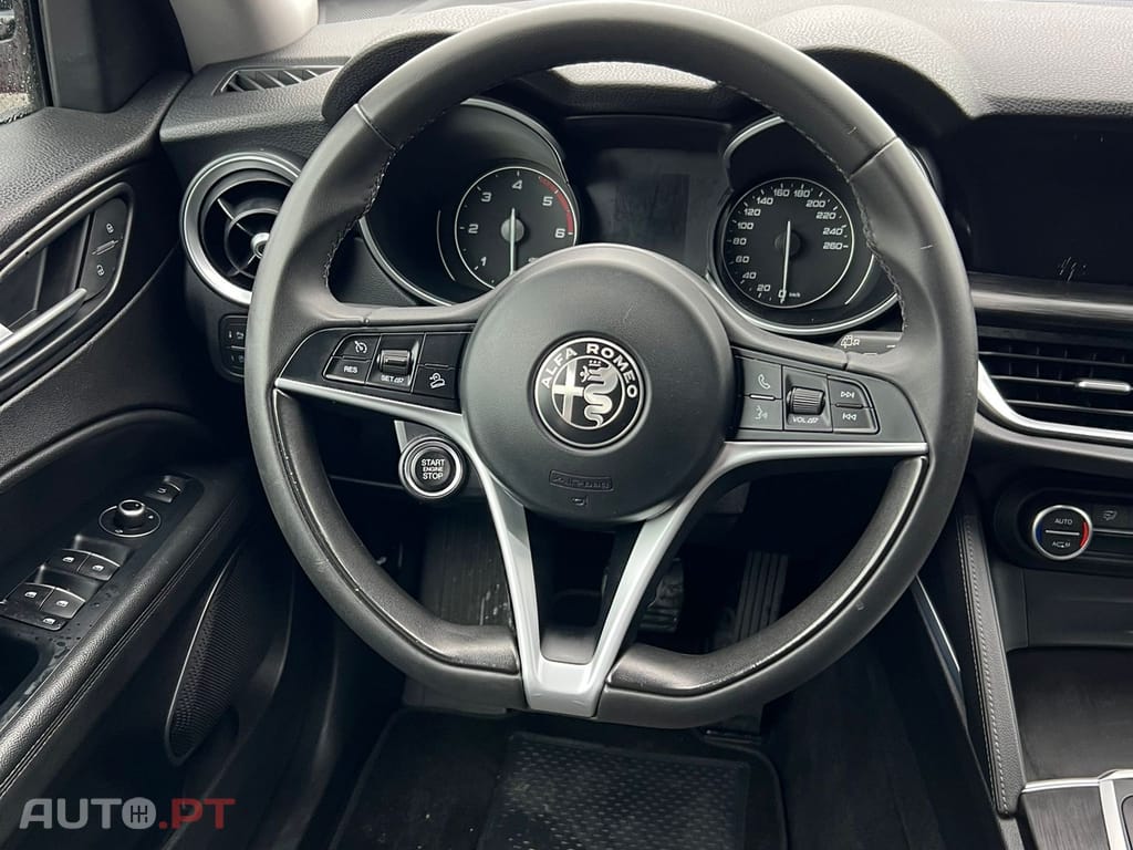 Alfa Romeo Stelvio 2.2 D Super AT8