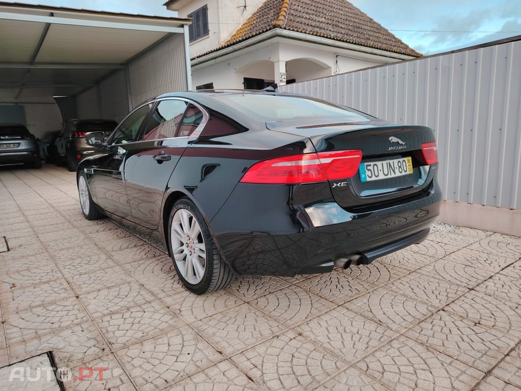Jaguar XE 2.0 D AUTO 8 180 CV PRESTIGE COM EXTRAS