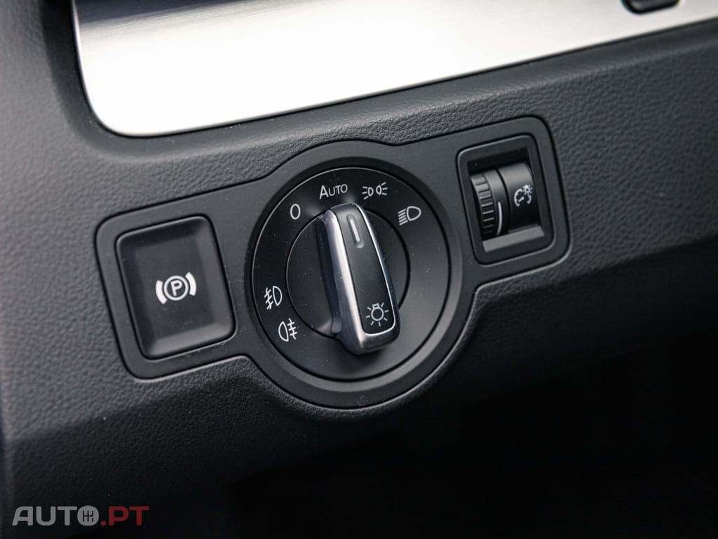 Volkswagen Passat CC 2.0 TDi