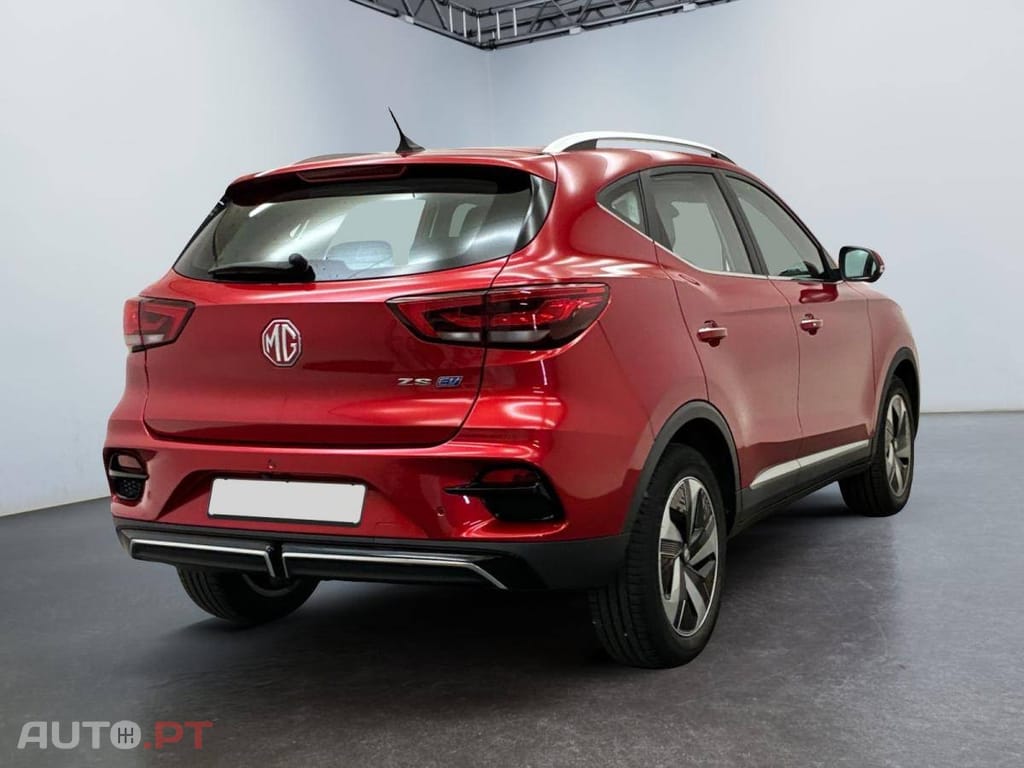 MG ZS 72.6 kWh Luxury