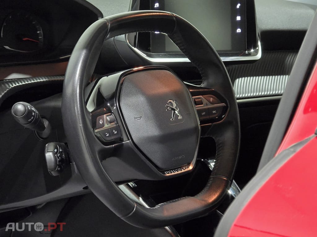 Peugeot 2008 BlueHDi 110 Active