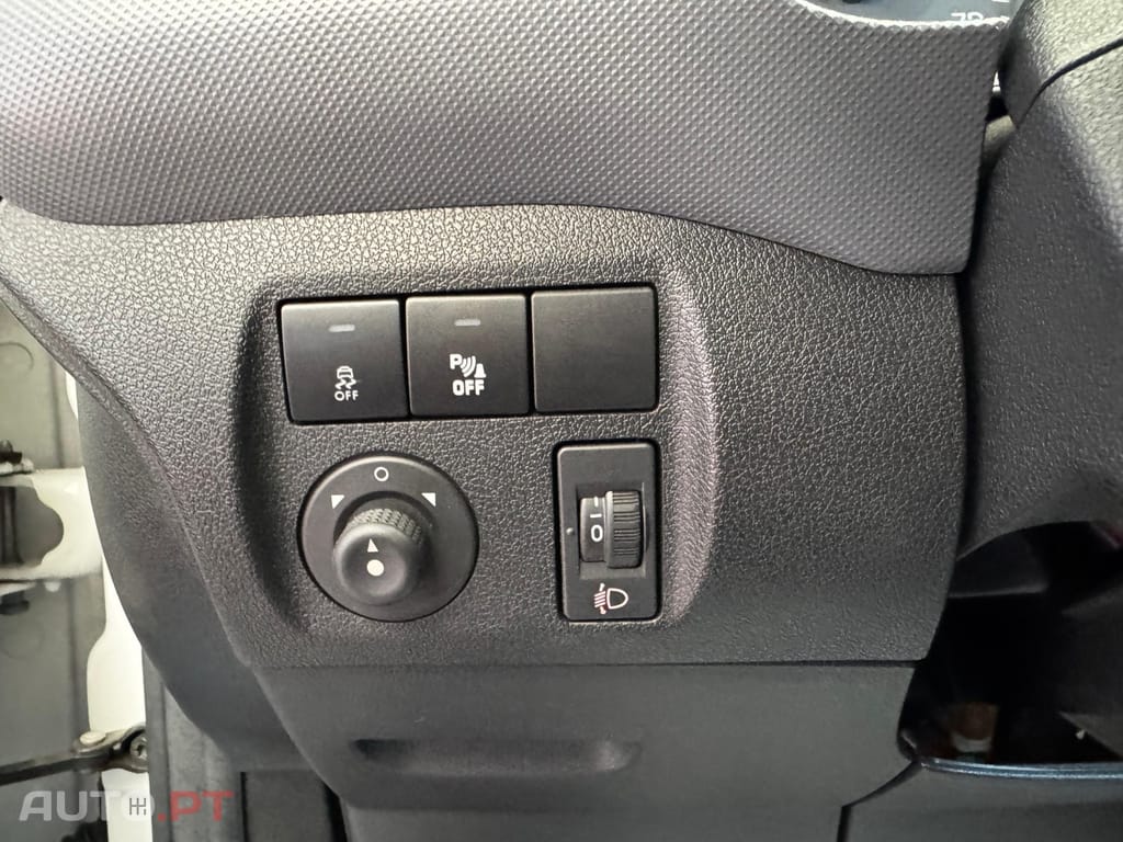 Peugeot Partner 1.6 BlueHDi L2 Premium 3L