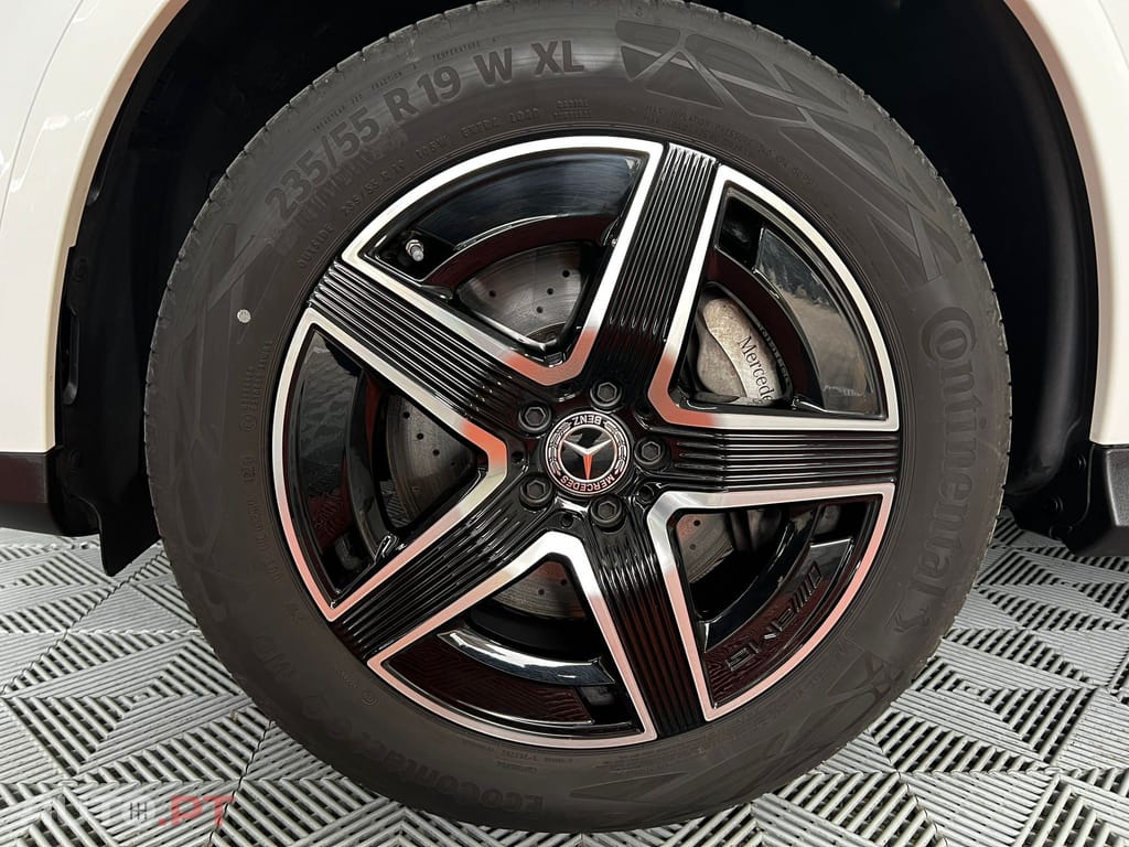 Mercedes-Benz GLC 300 de 4Matic AMG line