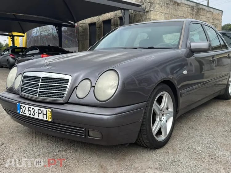 Mercedes-Benz E 220 CDI Classic