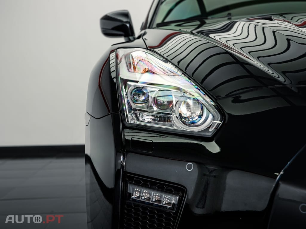 Nissan GT-R 3.8 V6 Track Edition by Nismo
