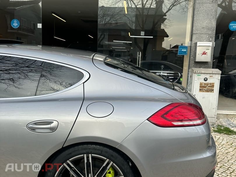 Porsche Panamera S e-Hybrid