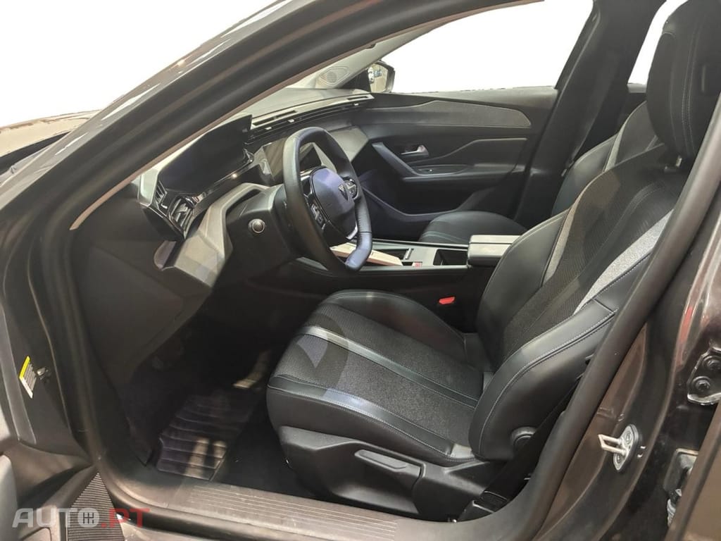 Peugeot 308 SW 1.2 PureTech Allure EAT8