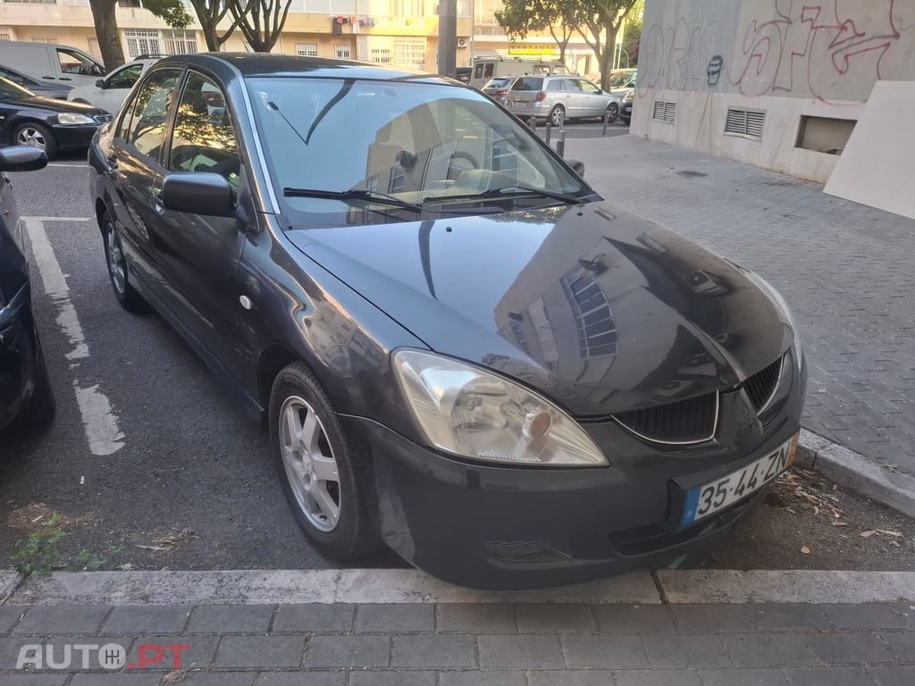 Mitsubishi Lancer CS 1.3 gasolina