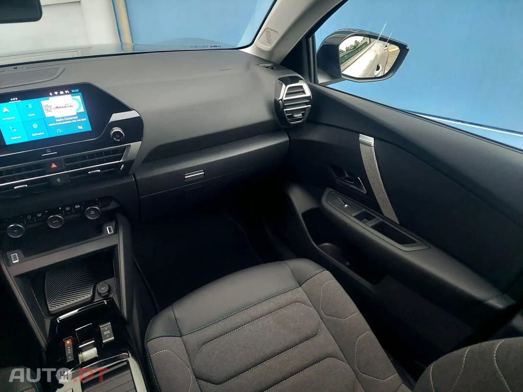 Citroen C4 X 1.2 PureTech Plus EAT8