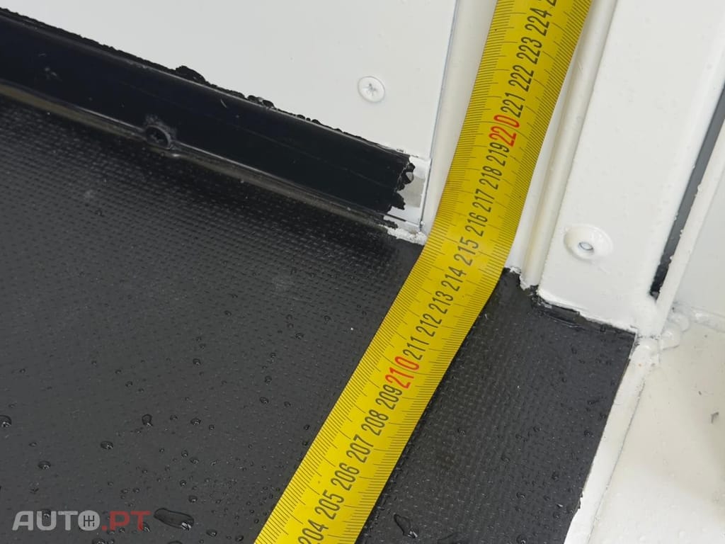 Iveco Daily 3.0 - 210 CAVALOS