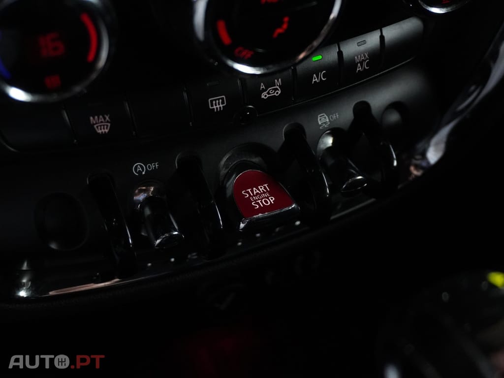 MINI Clubman Cooper D Auto