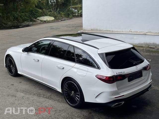 Mercedes-Benz E 300 de AMG Line